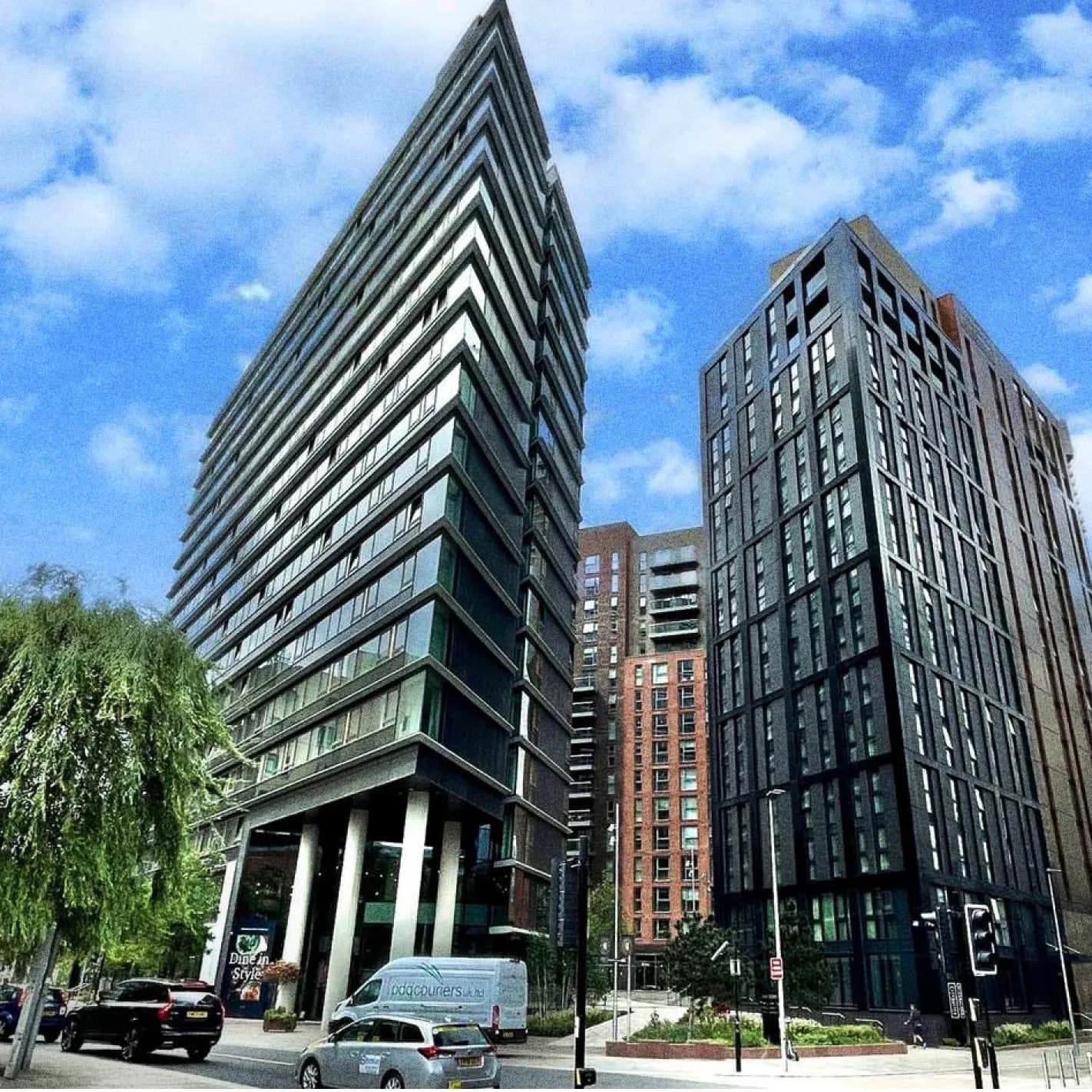 CitySuites / Absurd development partner